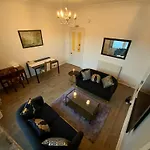 Stunning 1-Bed Apartment In Aberdeen City Centre