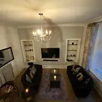 Stunning 1-Bed Apartment In Aberdeen City Centre