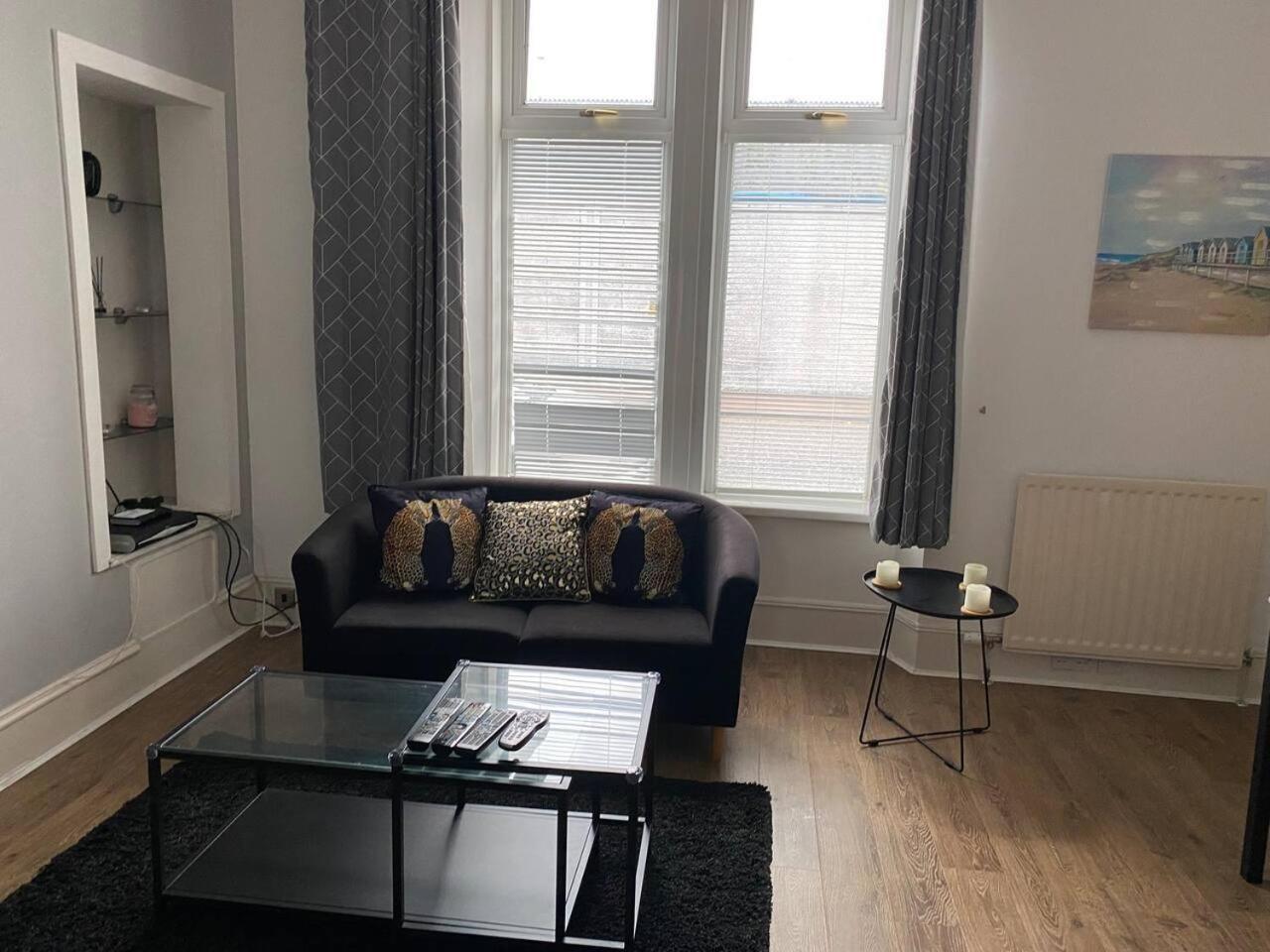 Apartment Stunning 1-bed In Centre *